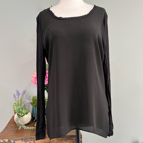 Ecru Long Sleeve - Picture 2 of 13